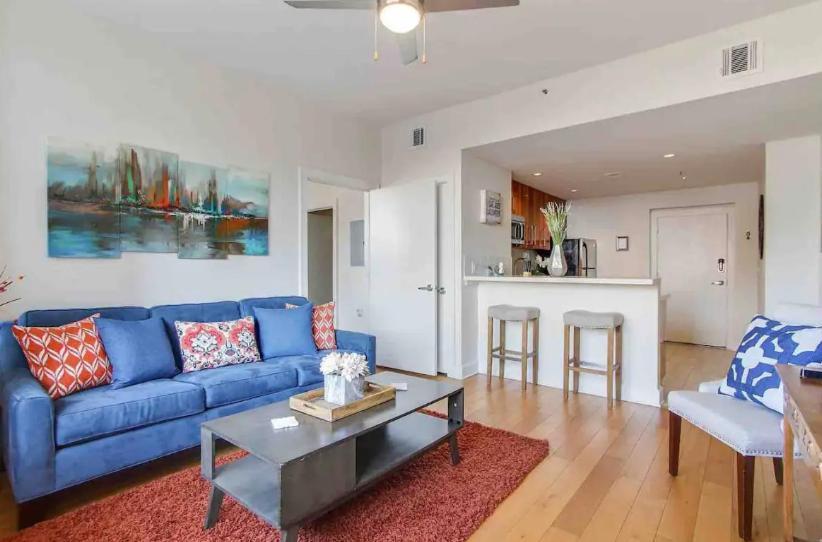 Amazing Condos Beautiful View 2 Blocks To French Quarter, Small Rooftop Pool, Gym, Seanger Theater, Super Dome, And Bourbon St Ню Орлиънс Екстериор снимка
