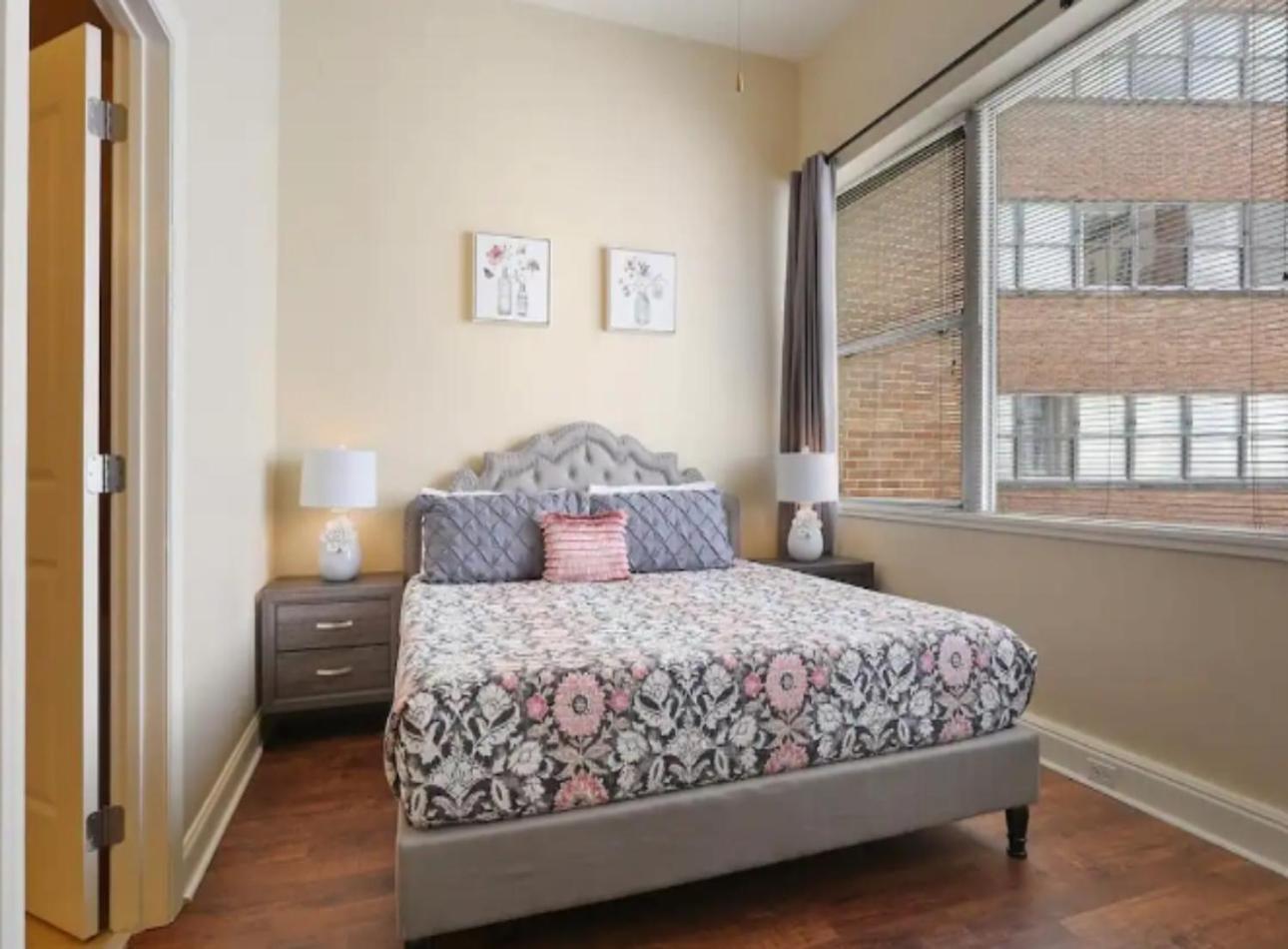 Amazing Condos Beautiful View 2 Blocks To French Quarter, Small Rooftop Pool, Gym, Seanger Theater, Super Dome, And Bourbon St Ню Орлиънс Екстериор снимка