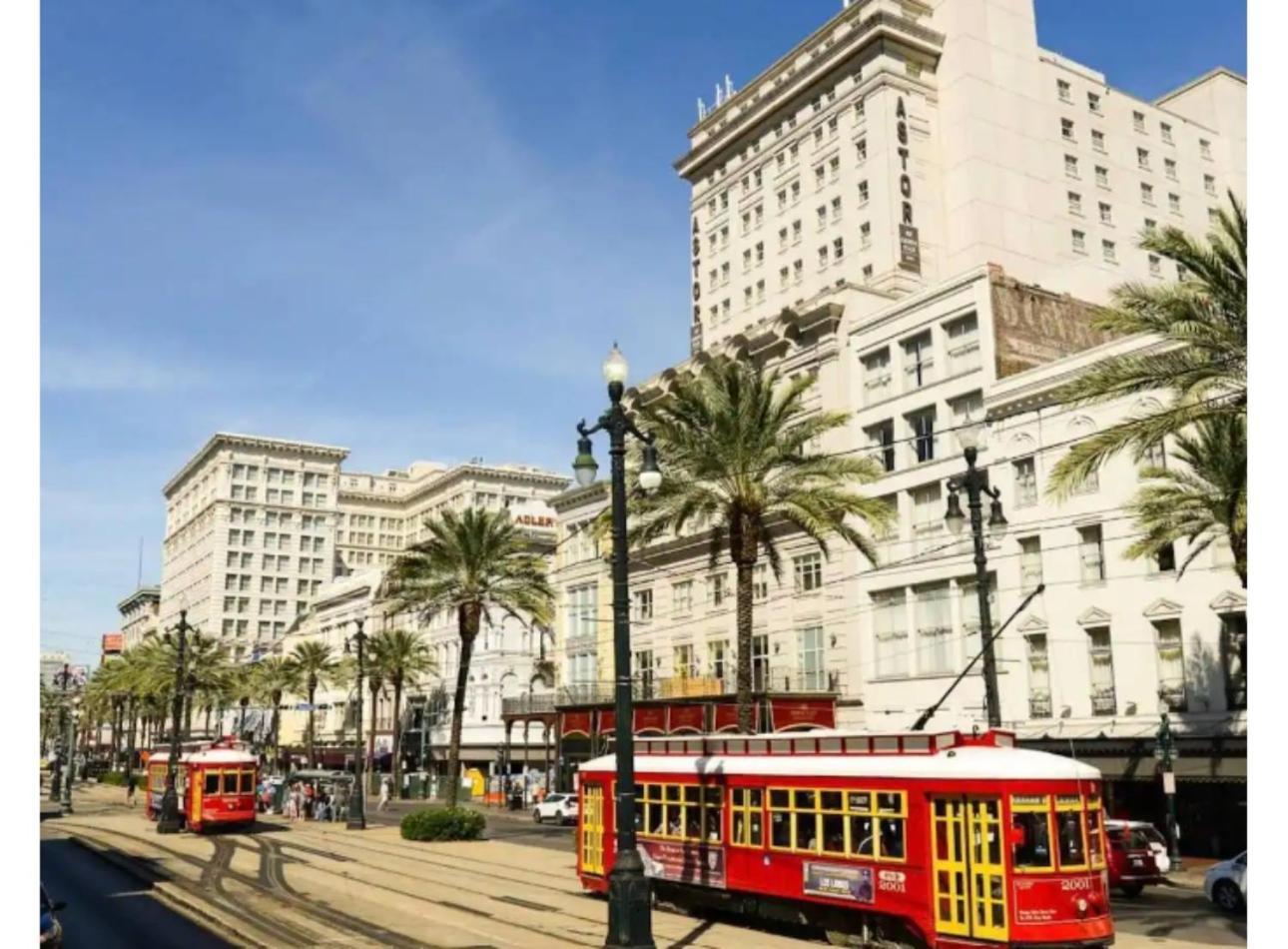 Amazing Condos Beautiful View 2 Blocks To French Quarter, Small Rooftop Pool, Gym, Seanger Theater, Super Dome, And Bourbon St Ню Орлиънс Екстериор снимка